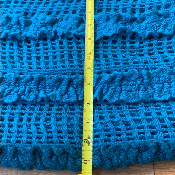 Turquoise Infinity Scarf - Picture 3 of 4